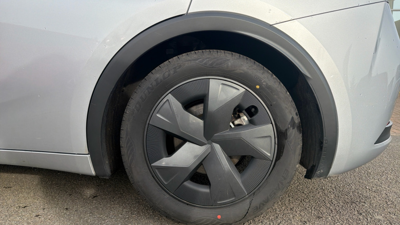 Toyota Prius 2.0 PHEV Design 5dr CVT Hatchback